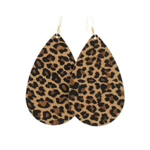 Medium leather earrings